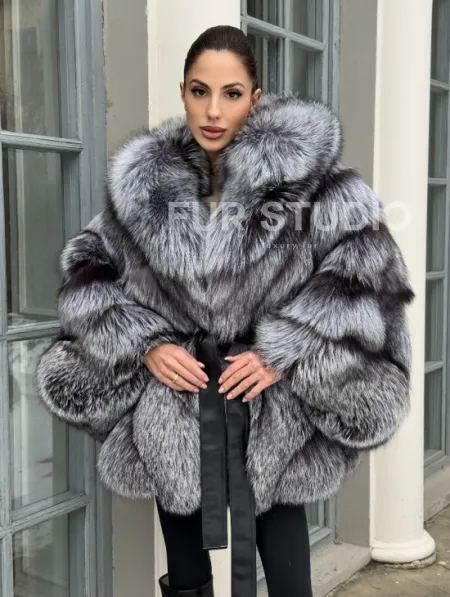 Шуба - пончо из чернобурки с капюшоном - фото 3