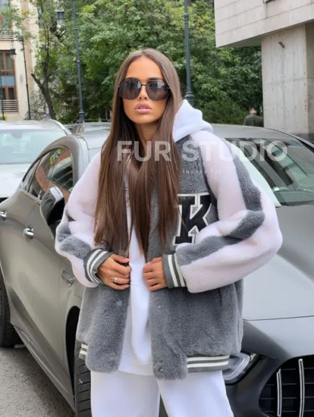 Короткая шубка - бомбер из шерсти - фото 2