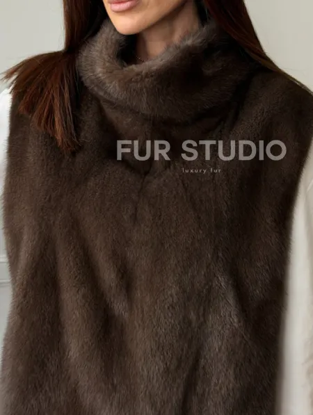 Норковая манишка коричневого цвета - фото 1