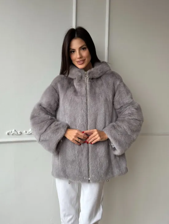 Женский меховой бомбер из аукционной норки с капюшоном  на молнии - фото 9