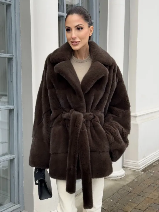 Летучка - шуба из норки с английским воротником цвет 