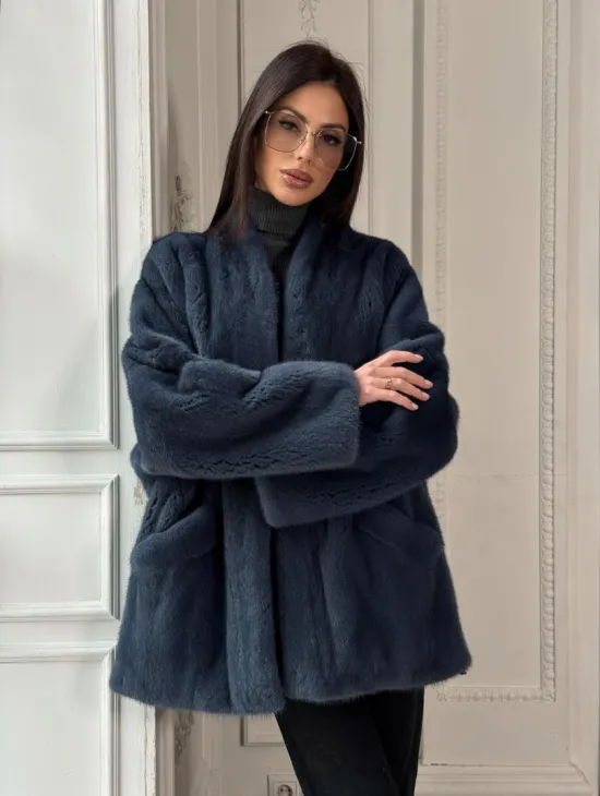 Женский меховой жакет из скандинавской норки с V-образным воротником - фото 6