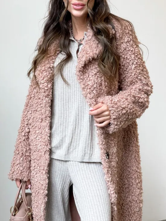Шуба из экомеха в цвете пудра - фото 1