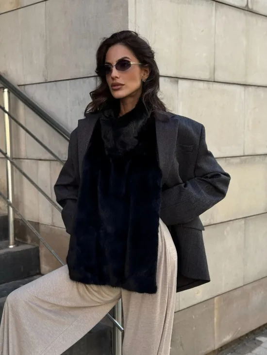 Черная норковая манишка - фото 15