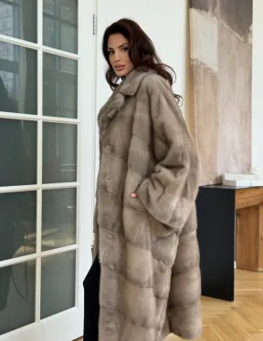 Серо-голубая норковая шуба - фото 8