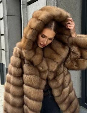 Шуба из натурального меха куницы с капюшоном - фото 6