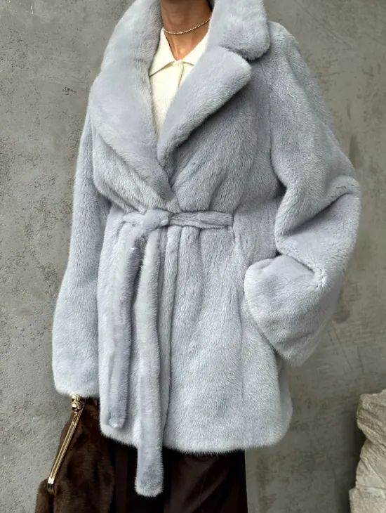 Полушубок из голубой норки - фото 2