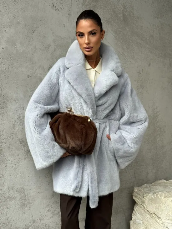 Полушубок из голубой норки - фото 7