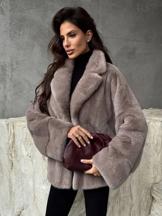 Короткая женская норковая шуба - фото 8