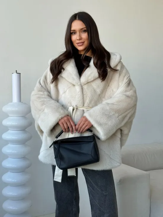 Шуба автоледи под пояс из меха норки - фото 5