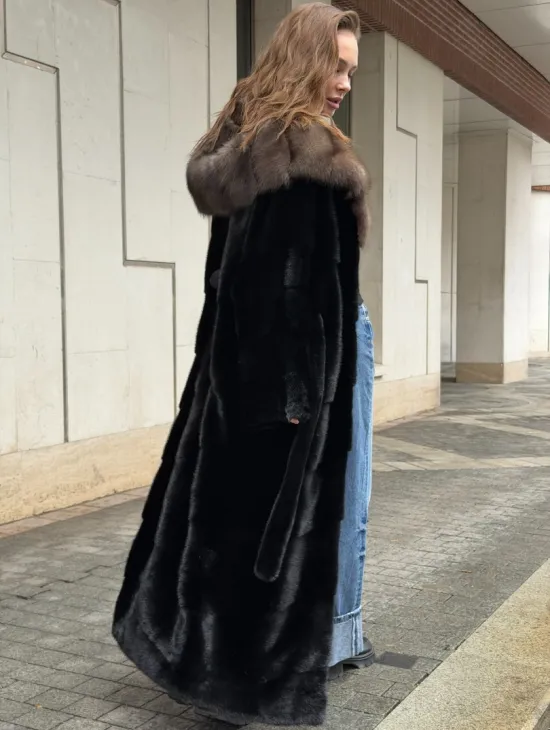 Длинная норковая шуба - кимоно с капюшоном куница - фото 2