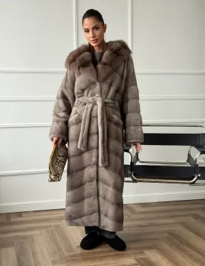 Шуба-кимоно норка в пол с капюшоном куница - фото 10