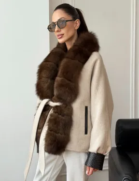 Женское шерстяное полупальто с мехом - фото 11