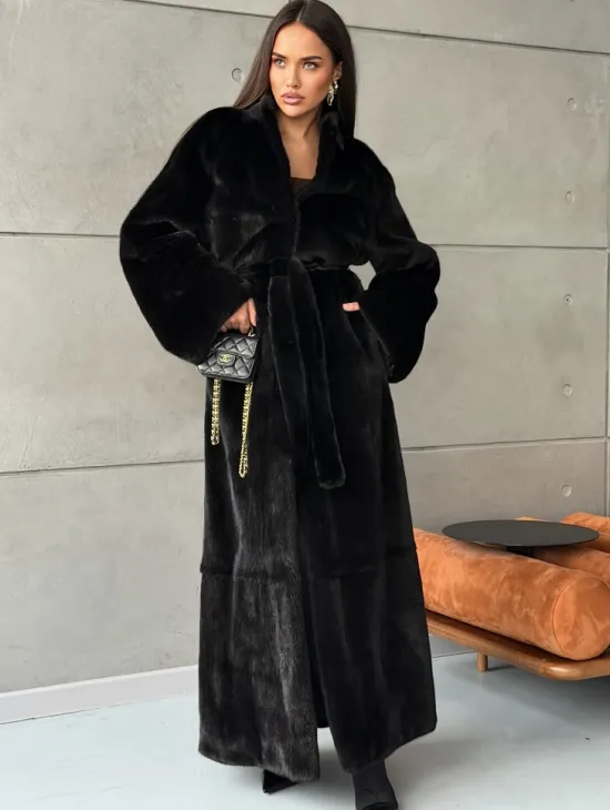 Длинная черная шуба из меха норки Saga furs - фото 0