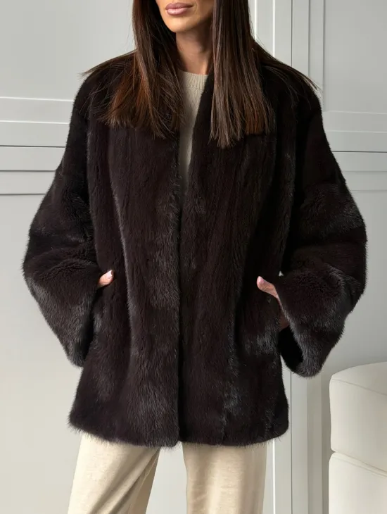 Женский норковый полушубок с V - образным воротником - фото 4