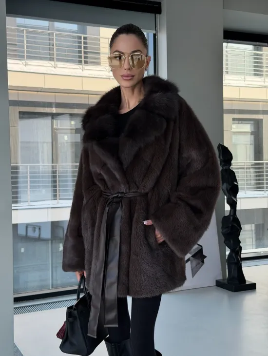 Норковое автоледи с воротником из куницы - фото 16