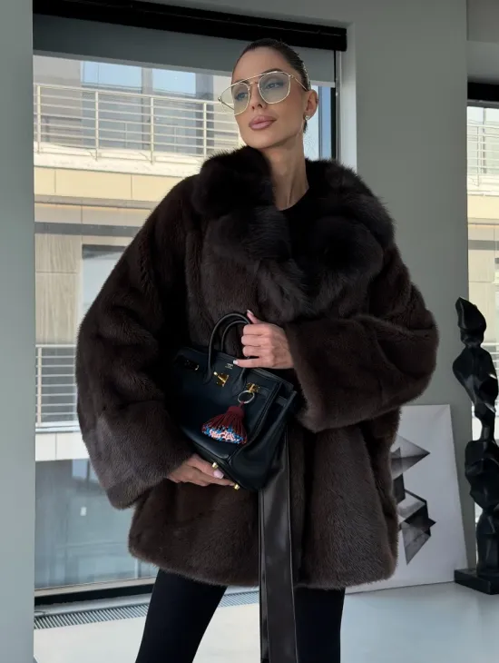 Норковое автоледи с воротником из куницы - фото 13