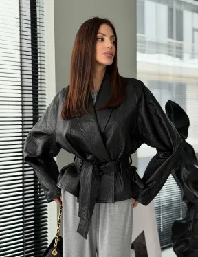 Черная куртка из натуральной кожи - фото 11