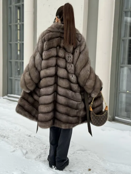 Шуба из меха соболя цвет Тортор  седина 1/2 - фото 2