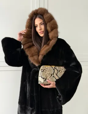 Норковая шуба фасон баллон с капюшоном куница - фото 16