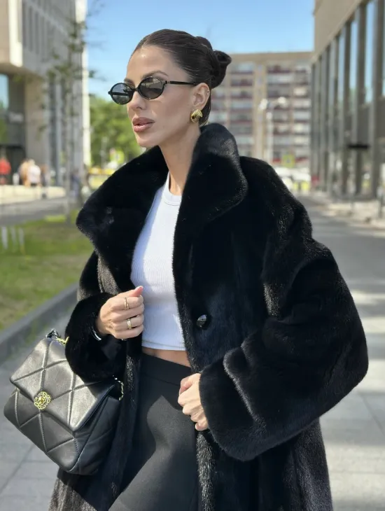 Шуба из аукционного меха норки SAGA FURS - фото 3