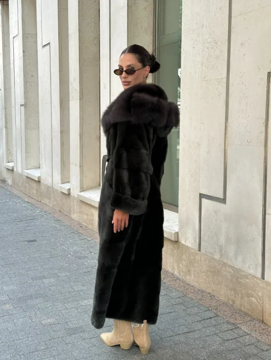 Шуба норковая с капюшоном из меха куницы - цвет темный хаки - фото 8